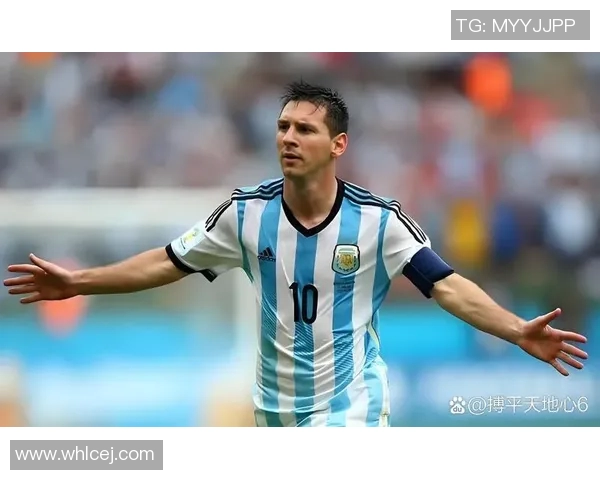 揭秘足球百大战役球星故事与辉煌瞬间全面回顾那些传奇人物